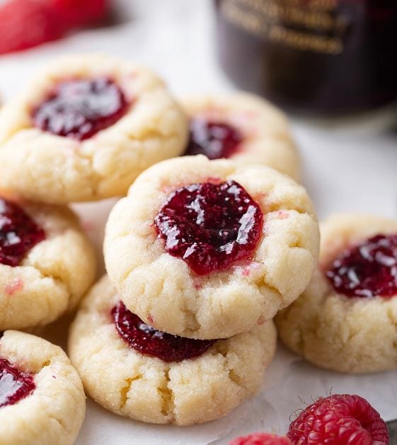 Raspberry Thumbprint Cookies: Buttery, Sweet, and Perfectly Cozy 1 Raspberry Thumbprint Cookies