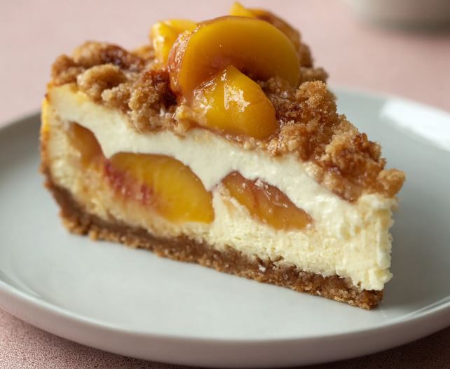 Irresistible Peach Cheesecake: A Creamy Slice with Fresh Topping 2 Irresistible Peach Cheesecake