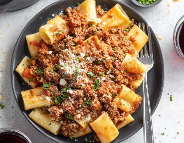 Rigatoni Bolognese: A Comforting Italian Classic 2 Rigatoni Bolognese A Comforting Italian Classic
