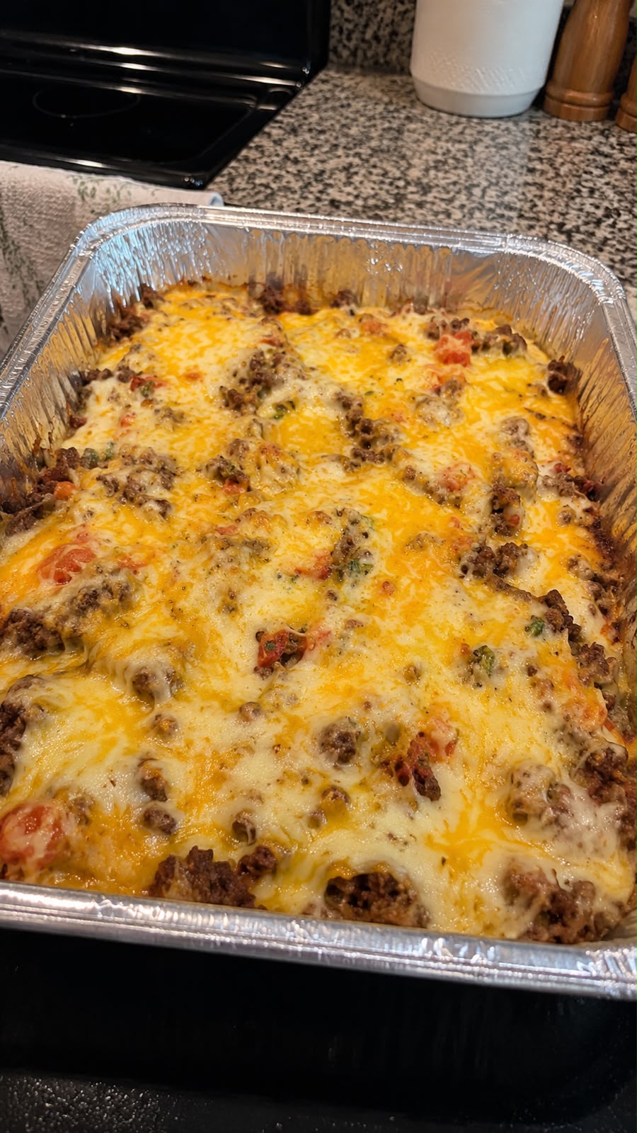 Cheesy Ground Beef Casserole 1 Cheesy Ground Beef Casserole